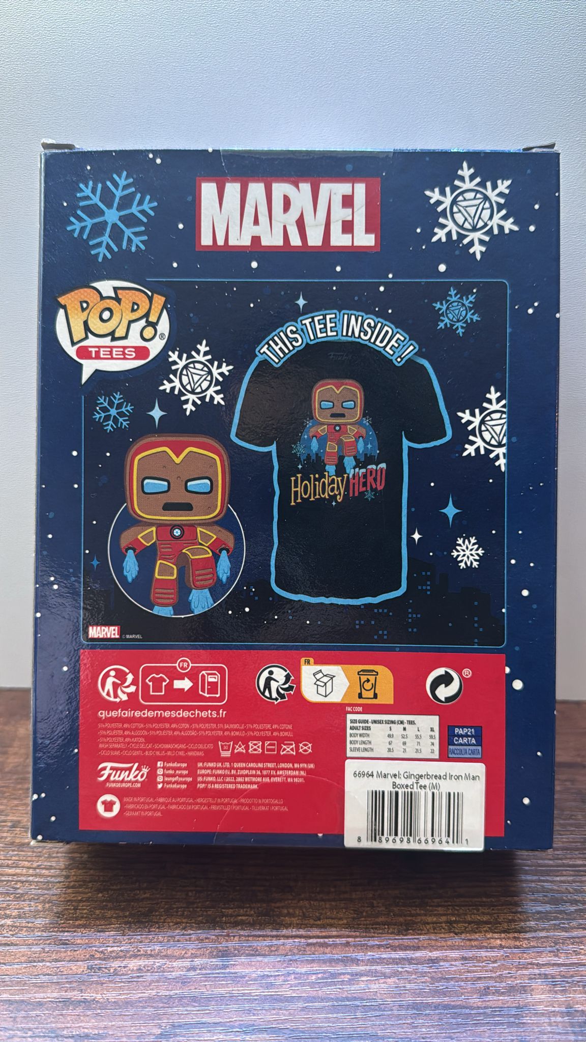 Funko Boxed Tee: Marvel Holiday - GB Iron Man - (M) - T-Shirt - Kleidung