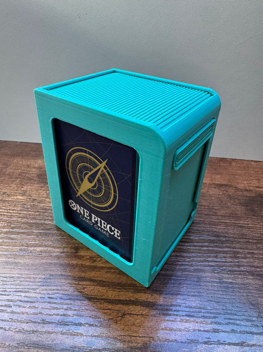 3D‑gedruckte Deckbox für bis zu 100 gesleevte Karten