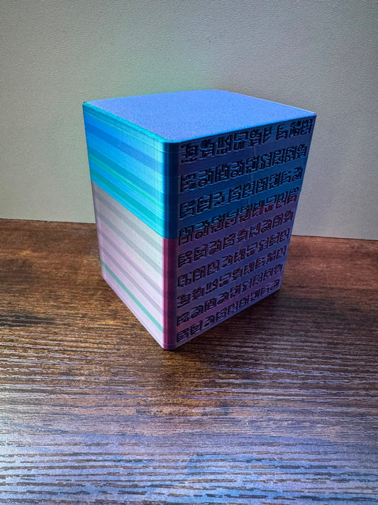🟣 OP Poneglyph Multicolor‑Deckbox aus PLA - B-Ware
